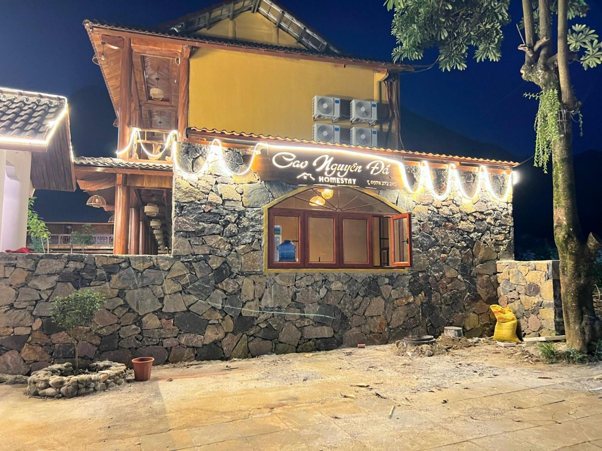 Cao Nguyen Da Homestay Meo Vac Exterior photo